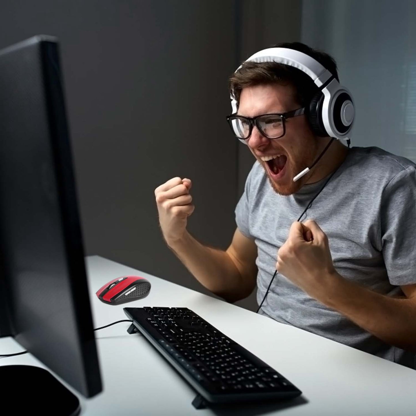 2.4G Wireless Gaming Mouse Optical Mice WIth Receiver 3 Adjustable DPI 6 Buttons For PC Laptop Computer Macbook